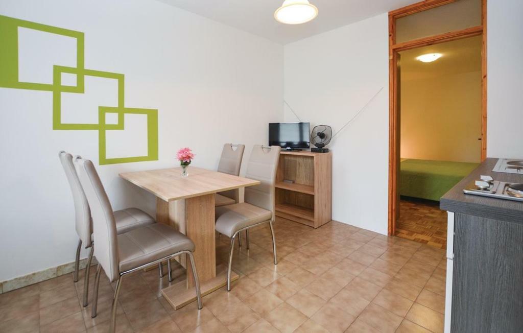 Apartamento Apartmaji In Vinogradnistvo Klobas Sečovlje Exterior foto